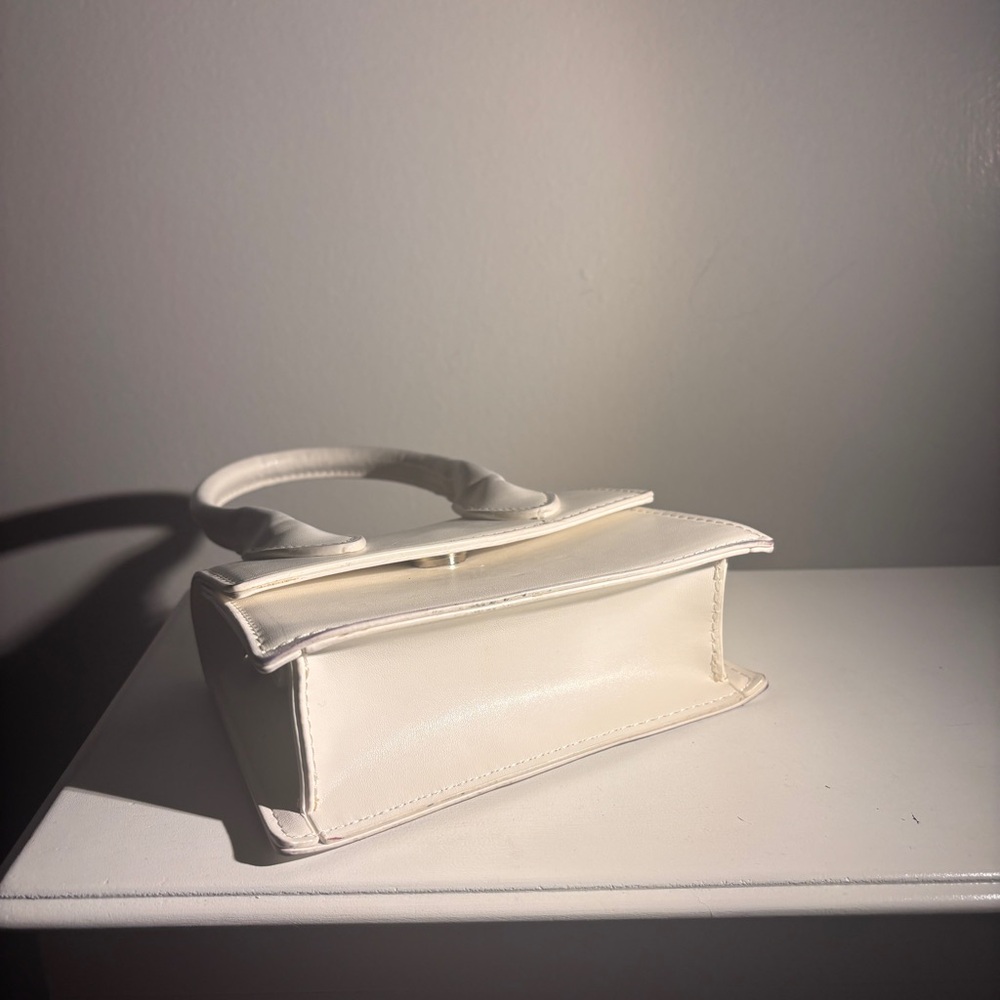 Akira Pythonia Mini Bag / White Handbag / Minimalist / Tiny Bag - Picture 5 of 7